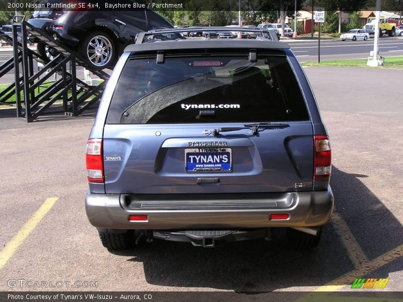 Bayshore Blue / Parchment 2000 Nissan Pathfinder SE 4x4