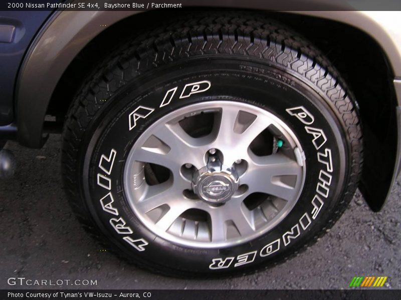 Bayshore Blue / Parchment 2000 Nissan Pathfinder SE 4x4