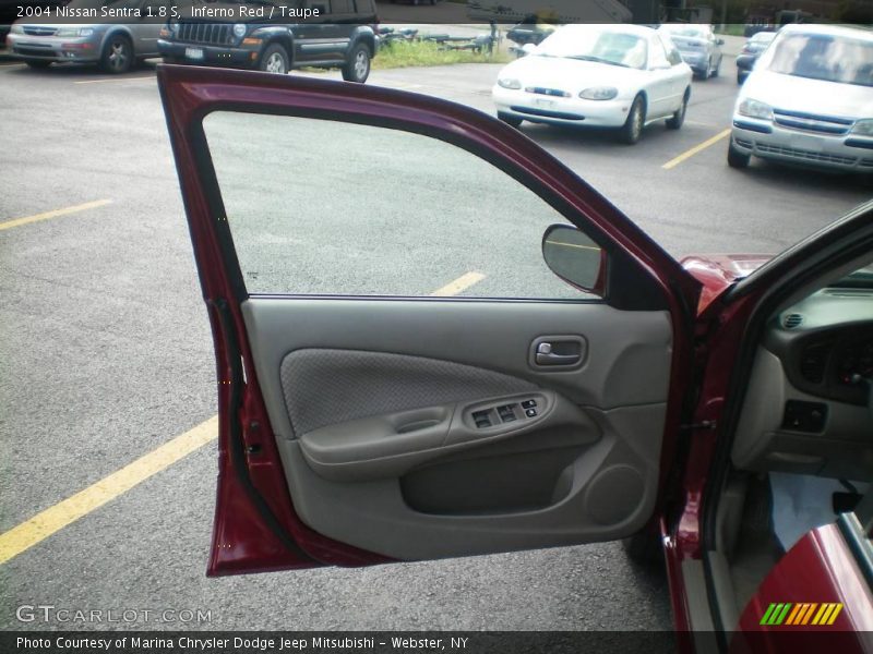 Inferno Red / Taupe 2004 Nissan Sentra 1.8 S