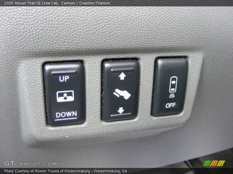 Canteen / Graphite/Titanium 2005 Nissan Titan SE Crew Cab
