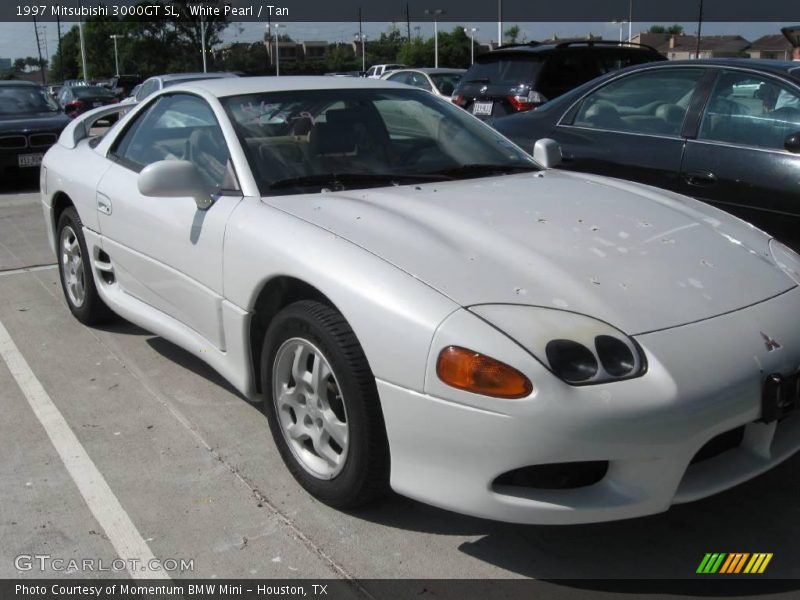 White Pearl / Tan 1997 Mitsubishi 3000GT SL