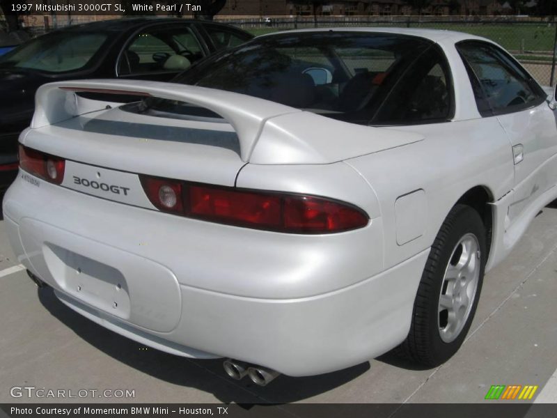 White Pearl / Tan 1997 Mitsubishi 3000GT SL