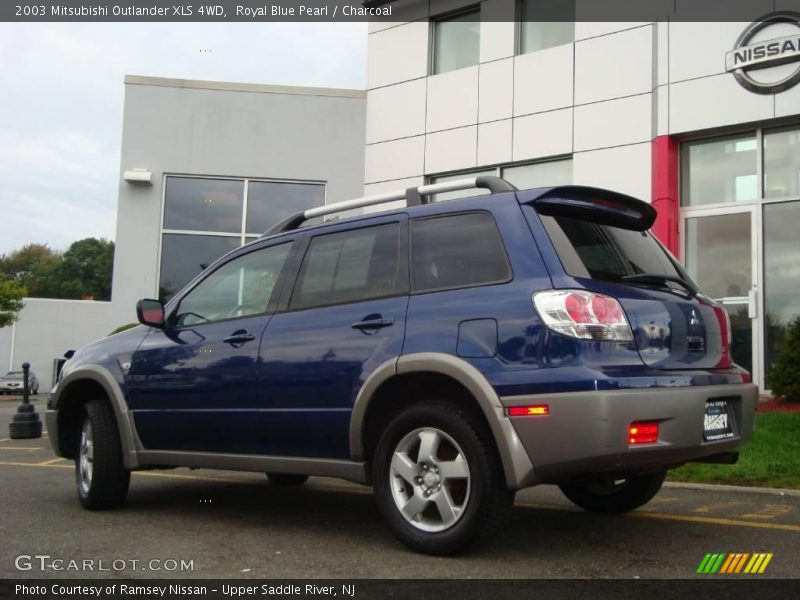 Royal Blue Pearl / Charcoal 2003 Mitsubishi Outlander XLS 4WD