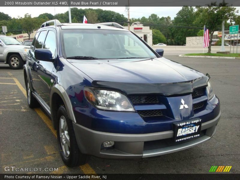 Royal Blue Pearl / Charcoal 2003 Mitsubishi Outlander XLS 4WD