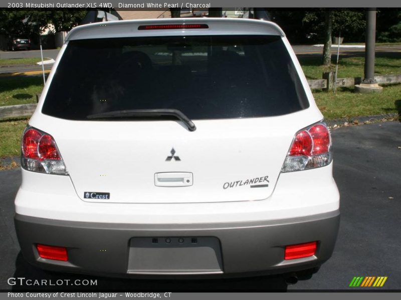 Diamond White Pearl / Charcoal 2003 Mitsubishi Outlander XLS 4WD