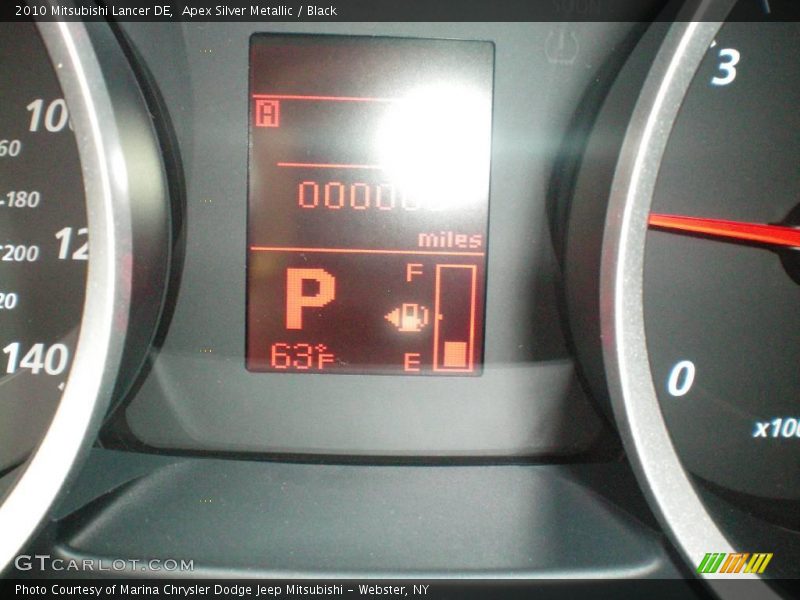 Apex Silver Metallic / Black 2010 Mitsubishi Lancer DE