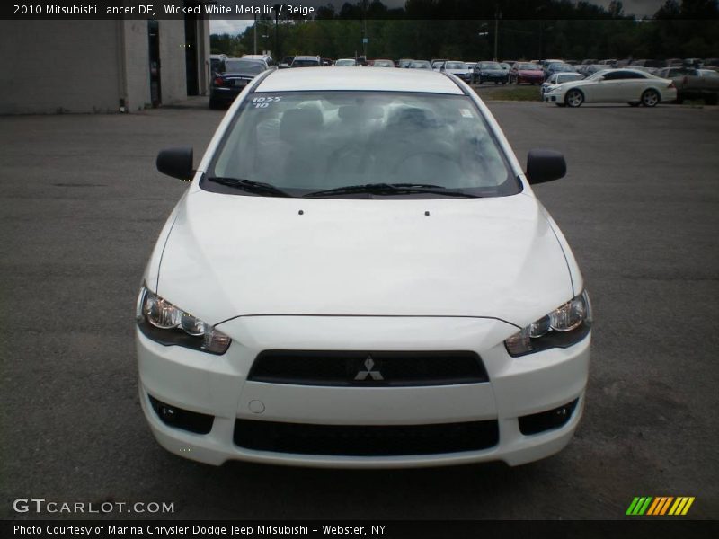 Wicked White Metallic / Beige 2010 Mitsubishi Lancer DE