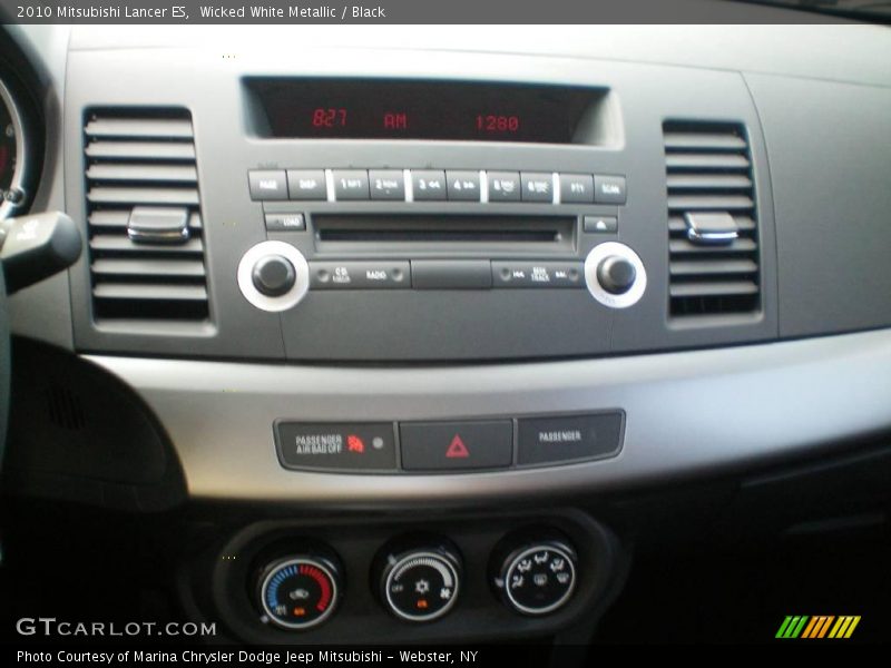 Wicked White Metallic / Black 2010 Mitsubishi Lancer ES