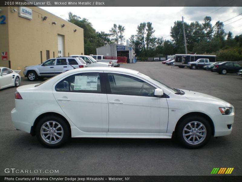 Wicked White Metallic / Black 2010 Mitsubishi Lancer ES