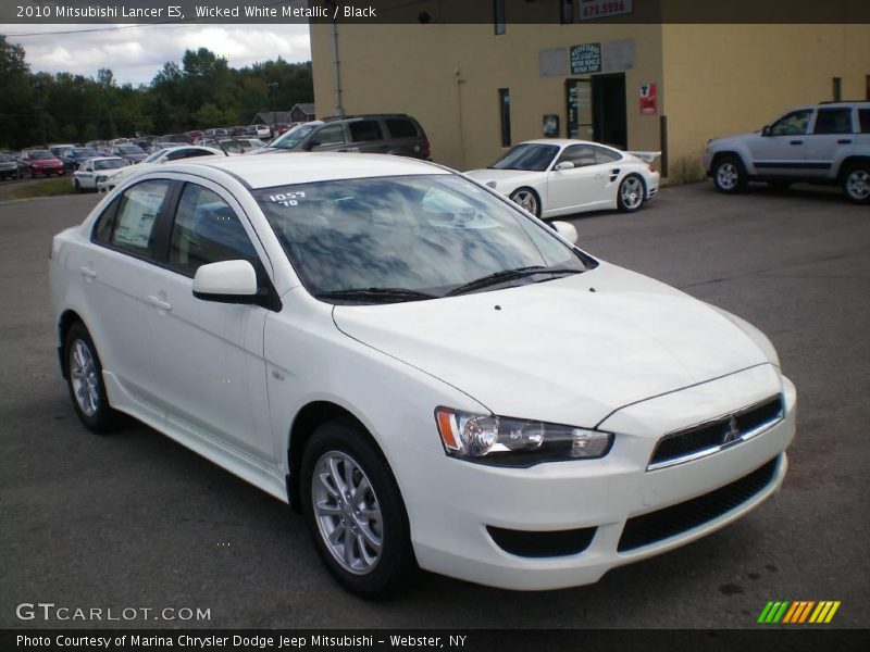 Wicked White Metallic / Black 2010 Mitsubishi Lancer ES