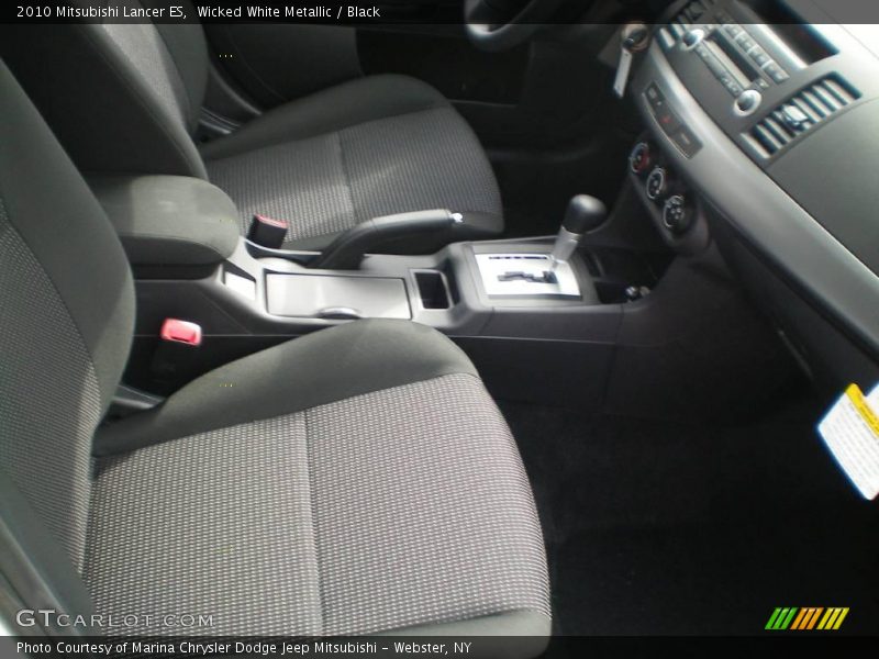Wicked White Metallic / Black 2010 Mitsubishi Lancer ES
