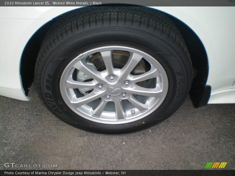 Wicked White Metallic / Black 2010 Mitsubishi Lancer ES