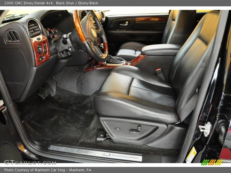 Black Onyx / Ebony Black 2006 GMC Envoy Denali 4x4