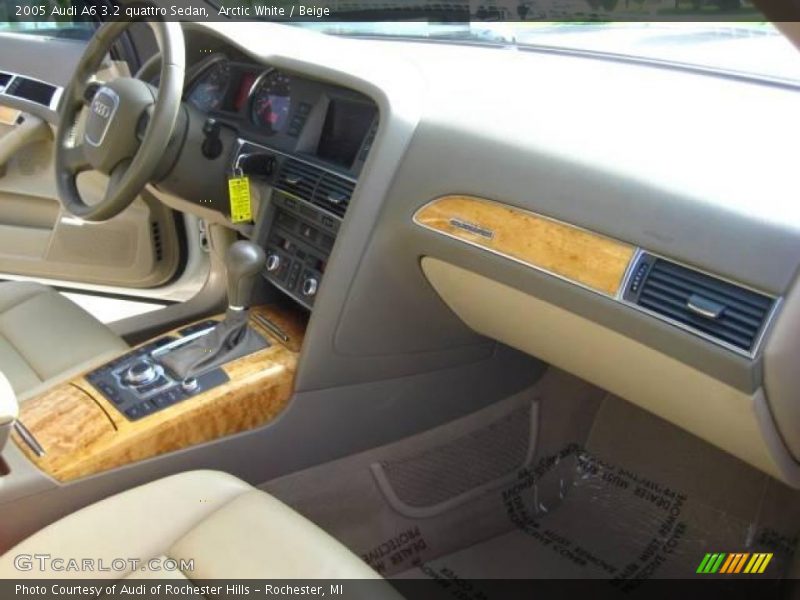 Arctic White / Beige 2005 Audi A6 3.2 quattro Sedan