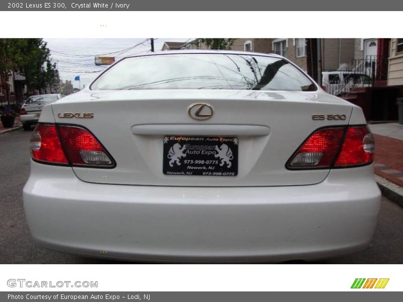 Crystal White / Ivory 2002 Lexus ES 300