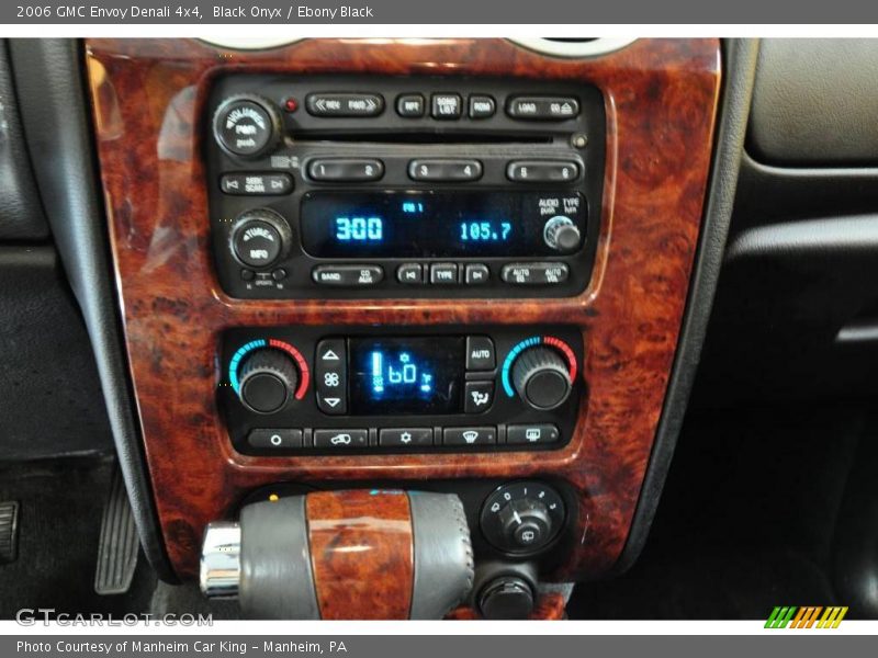 Black Onyx / Ebony Black 2006 GMC Envoy Denali 4x4
