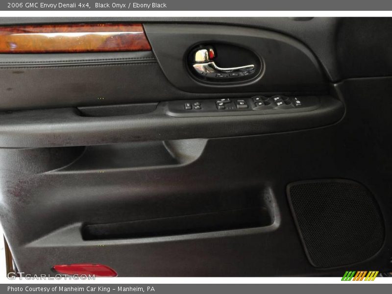 Black Onyx / Ebony Black 2006 GMC Envoy Denali 4x4