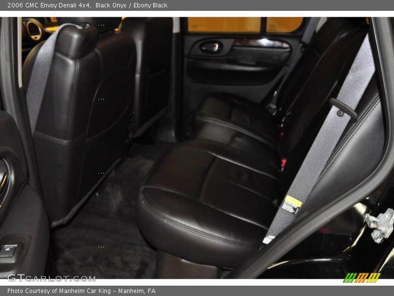 Black Onyx / Ebony Black 2006 GMC Envoy Denali 4x4
