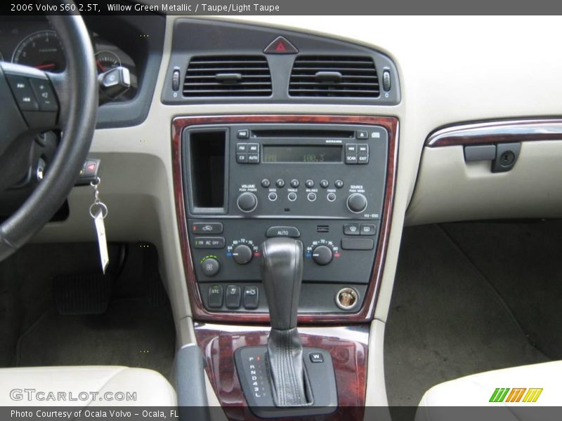 Willow Green Metallic / Taupe/Light Taupe 2006 Volvo S60 2.5T