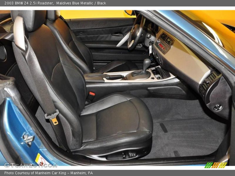 Maldives Blue Metallic / Black 2003 BMW Z4 2.5i Roadster