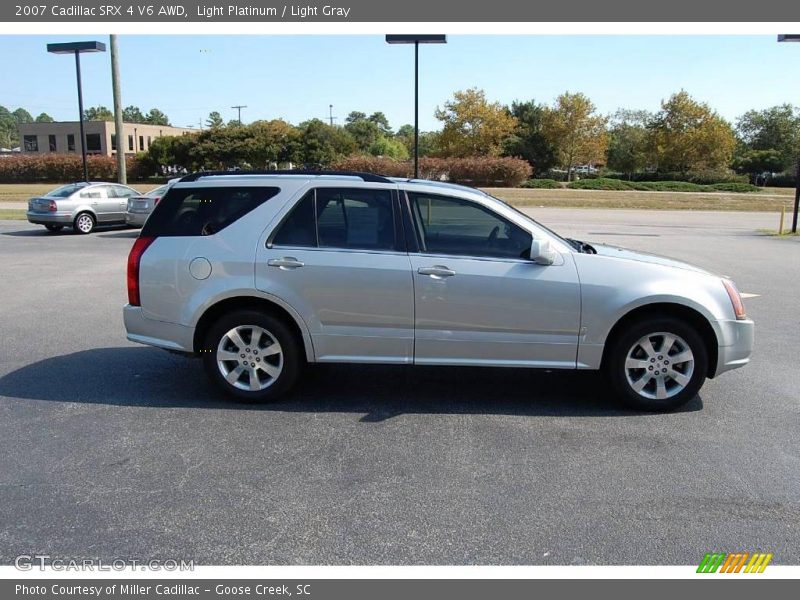 Light Platinum / Light Gray 2007 Cadillac SRX 4 V6 AWD