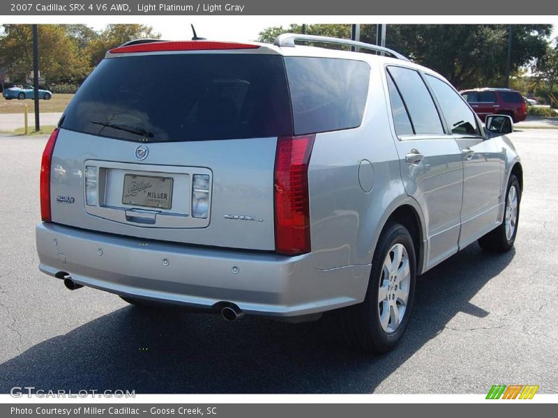Light Platinum / Light Gray 2007 Cadillac SRX 4 V6 AWD