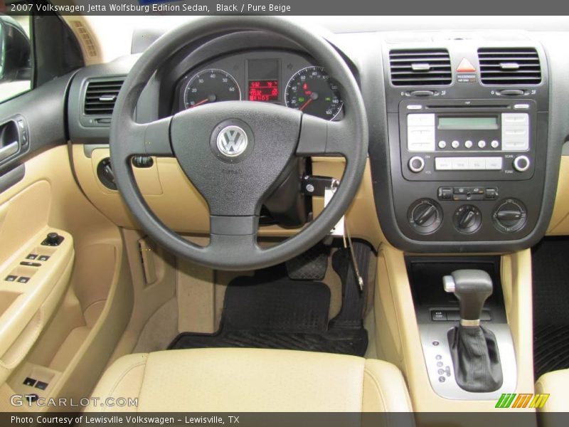 Black / Pure Beige 2007 Volkswagen Jetta Wolfsburg Edition Sedan