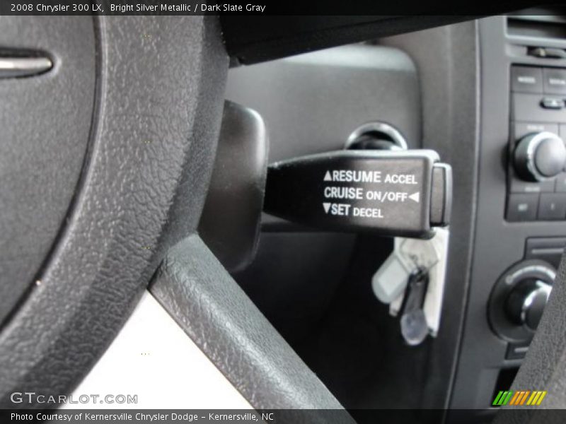 Bright Silver Metallic / Dark Slate Gray 2008 Chrysler 300 LX