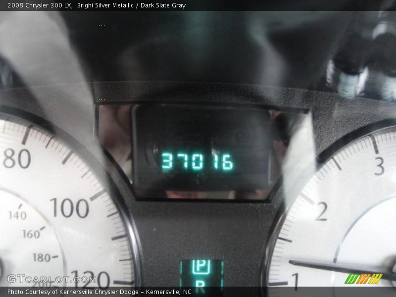 Bright Silver Metallic / Dark Slate Gray 2008 Chrysler 300 LX