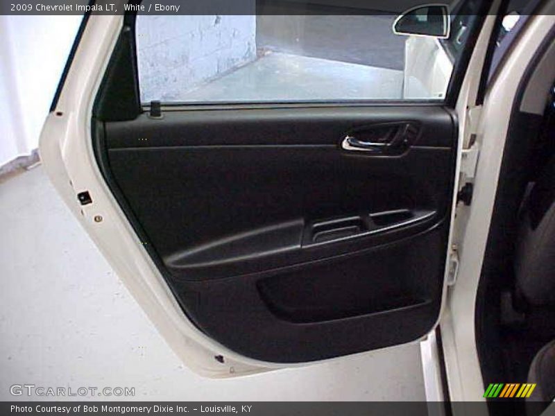 White / Ebony 2009 Chevrolet Impala LT