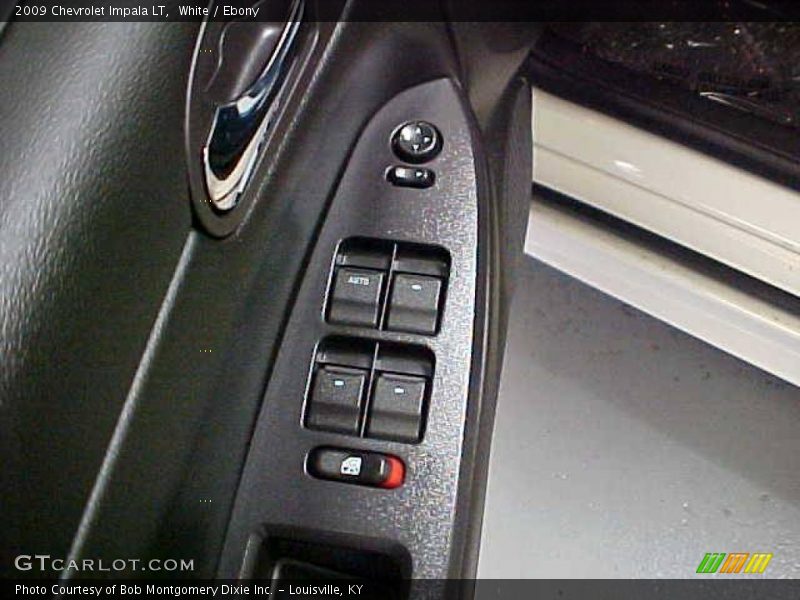 White / Ebony 2009 Chevrolet Impala LT