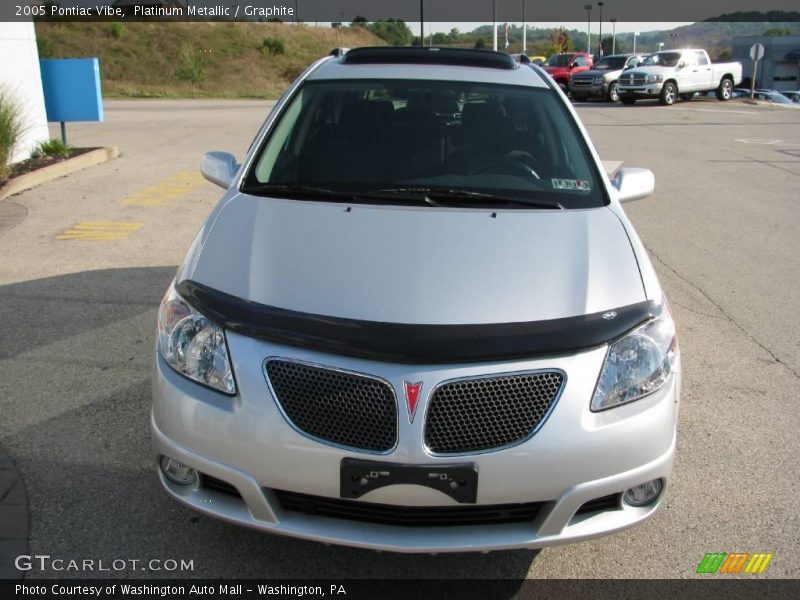 Platinum Metallic / Graphite 2005 Pontiac Vibe