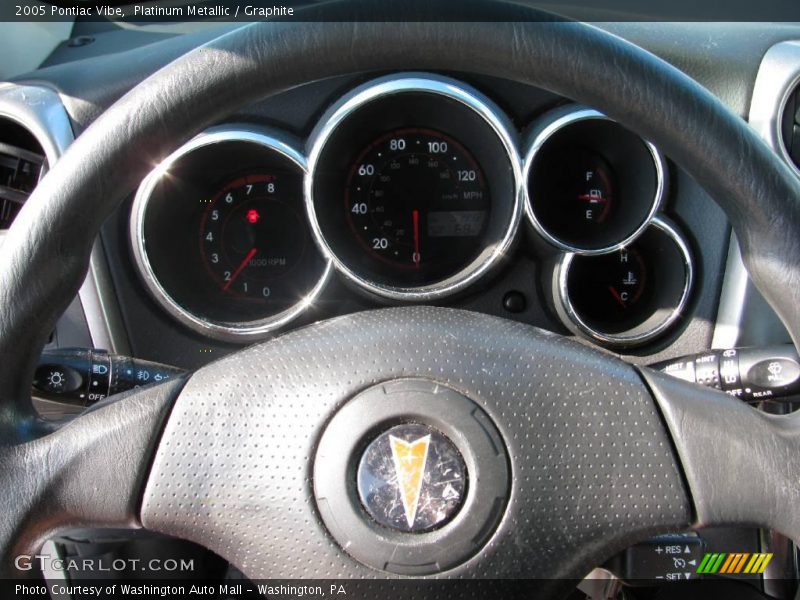 Platinum Metallic / Graphite 2005 Pontiac Vibe