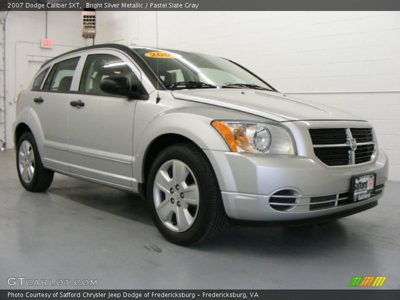 Bright Silver Metallic / Pastel Slate Gray 2007 Dodge Caliber SXT