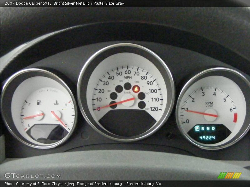 Bright Silver Metallic / Pastel Slate Gray 2007 Dodge Caliber SXT