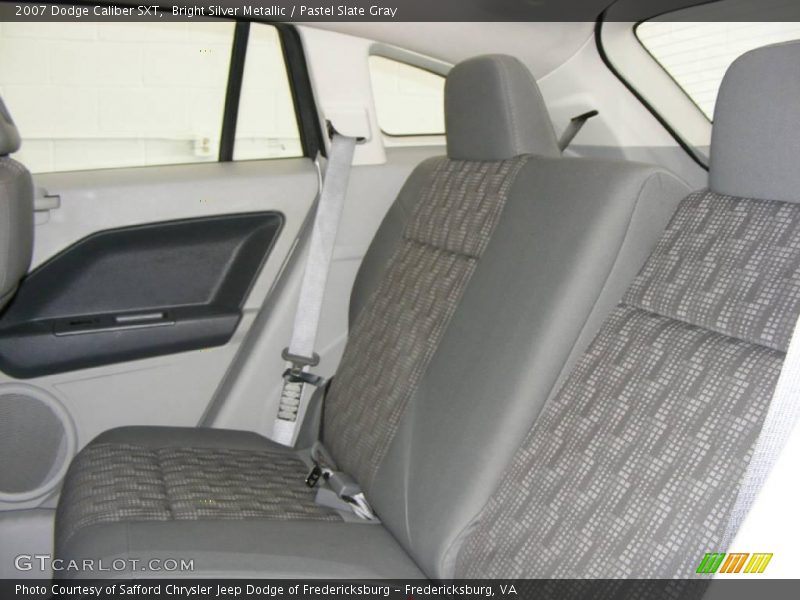 Bright Silver Metallic / Pastel Slate Gray 2007 Dodge Caliber SXT