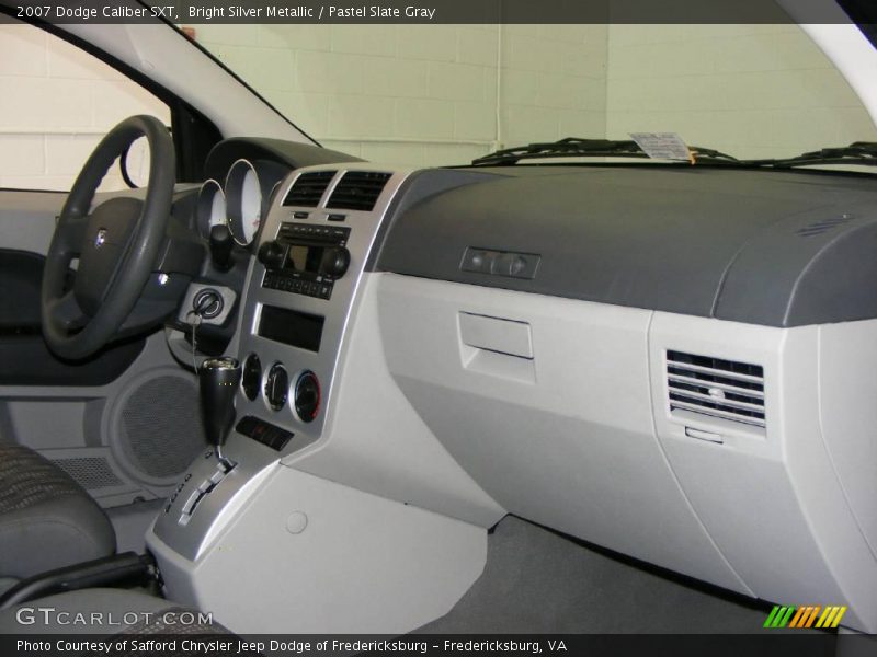 Bright Silver Metallic / Pastel Slate Gray 2007 Dodge Caliber SXT