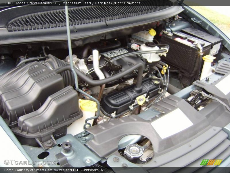 Magnesium Pearl / Dark Khaki/Light Graystone 2007 Dodge Grand Caravan SXT