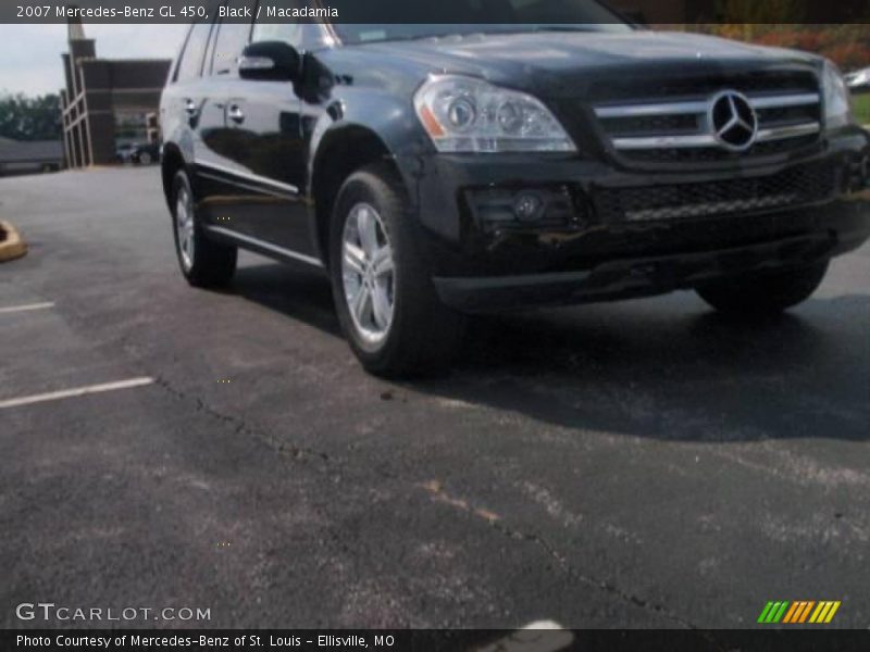 Black / Macadamia 2007 Mercedes-Benz GL 450