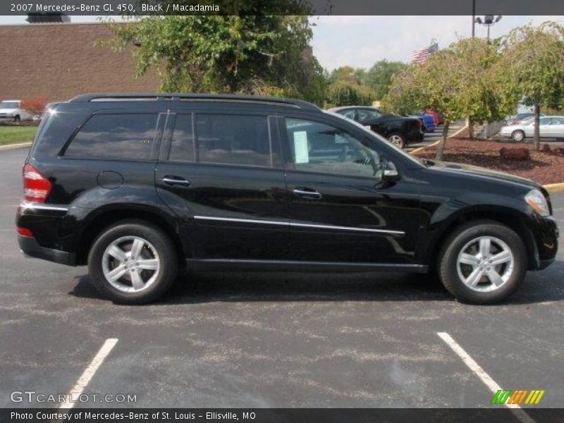 Black / Macadamia 2007 Mercedes-Benz GL 450