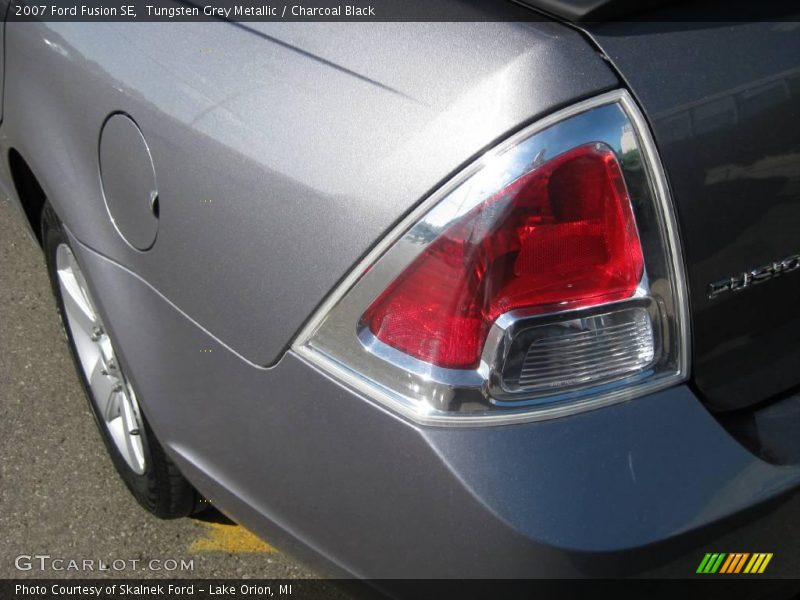 Tungsten Grey Metallic / Charcoal Black 2007 Ford Fusion SE