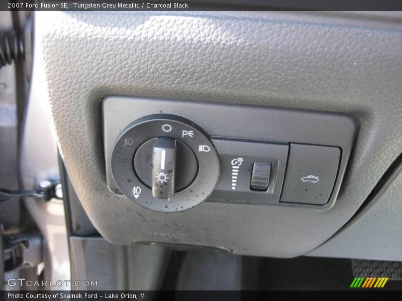 Tungsten Grey Metallic / Charcoal Black 2007 Ford Fusion SE