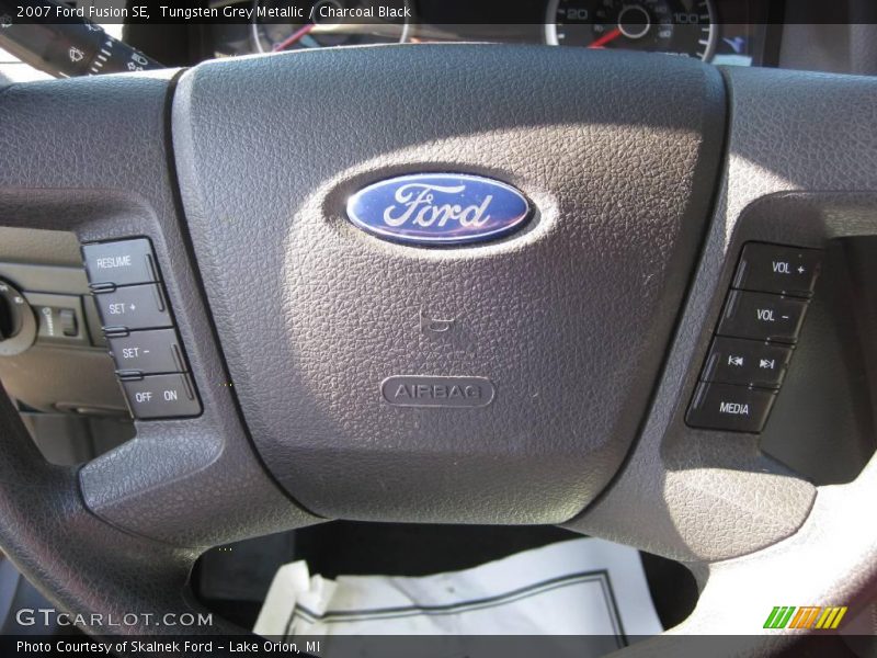 Tungsten Grey Metallic / Charcoal Black 2007 Ford Fusion SE