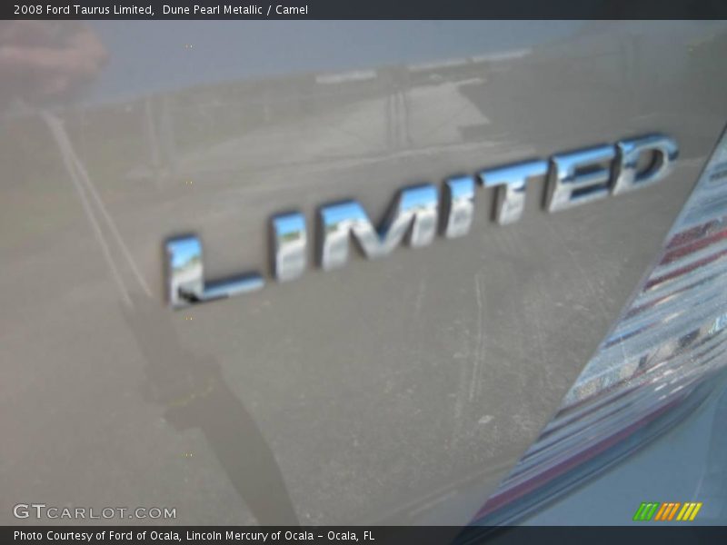 Dune Pearl Metallic / Camel 2008 Ford Taurus Limited