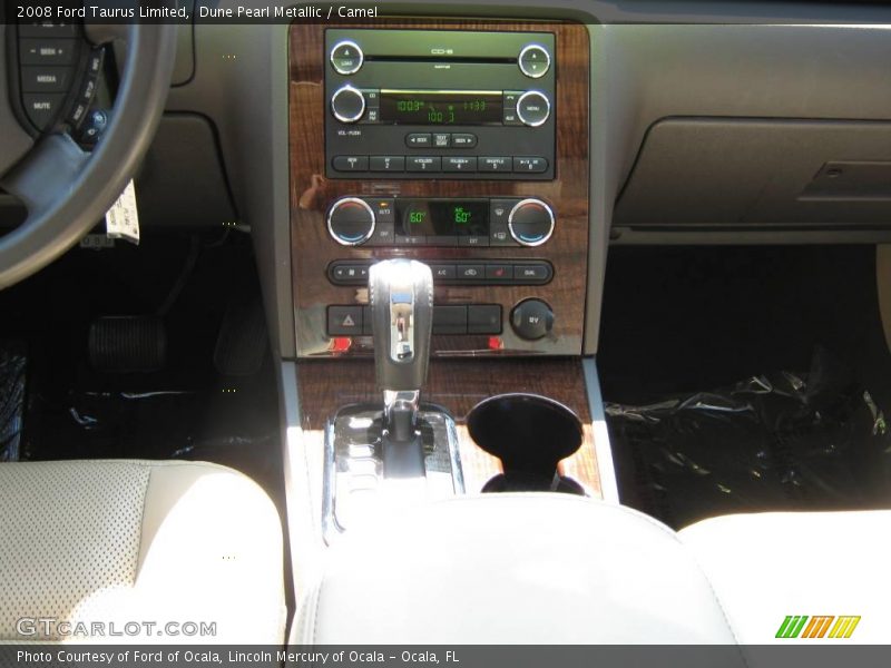 Dune Pearl Metallic / Camel 2008 Ford Taurus Limited