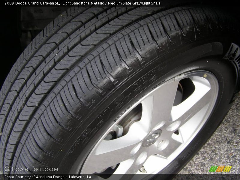 Light Sandstone Metallic / Medium Slate Gray/Light Shale 2009 Dodge Grand Caravan SE