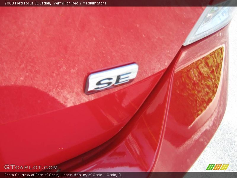 Vermillion Red / Medium Stone 2008 Ford Focus SE Sedan