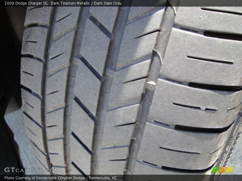 Dark Titanium Metallic / Dark Slate Gray 2009 Dodge Charger SE