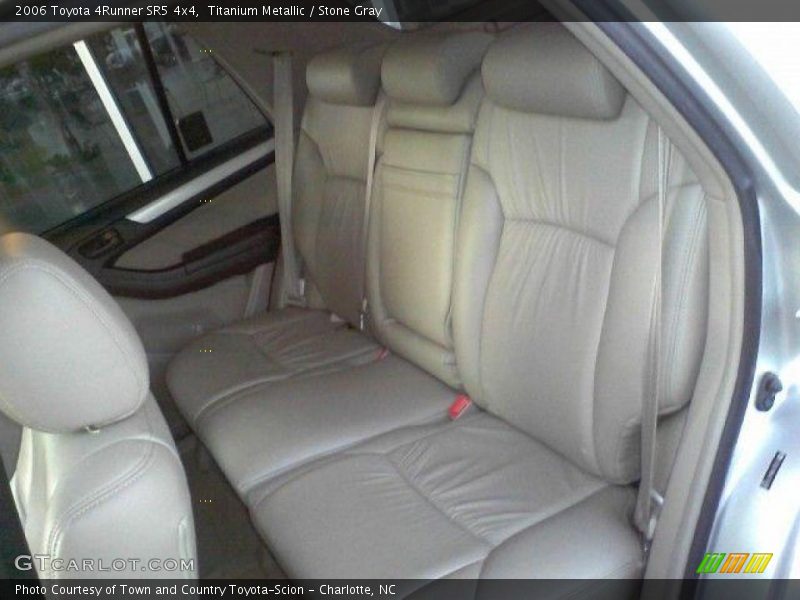 Titanium Metallic / Stone Gray 2006 Toyota 4Runner SR5 4x4