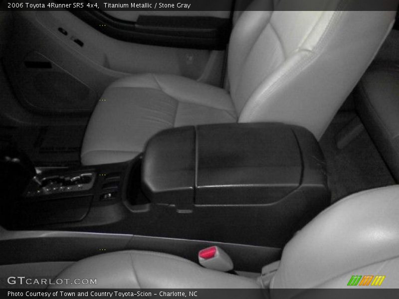 Titanium Metallic / Stone Gray 2006 Toyota 4Runner SR5 4x4